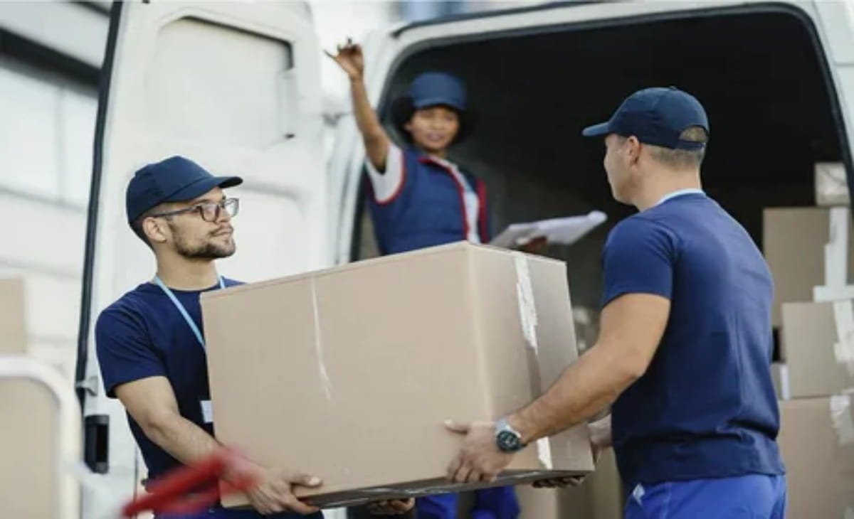 Movers in Dubai